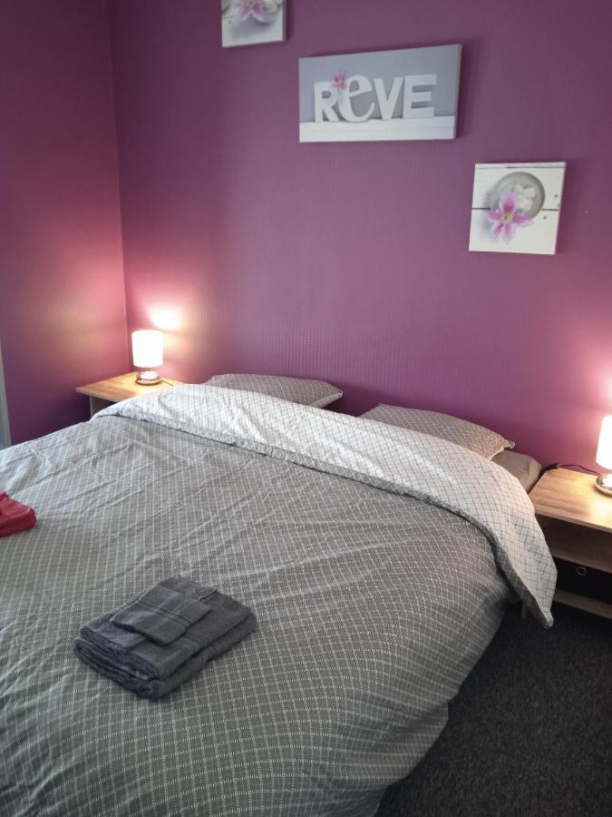 Vichy -Appartement Coquet 2 Pieces - Centre Ville Extérieur photo